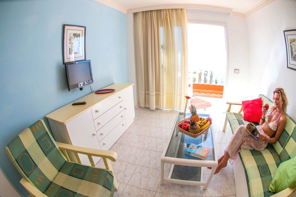 Colonial Parque Apartman Puerto de Santiago  Kültér fotó